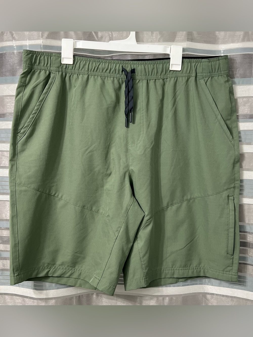 Gerry Olive Green Drawstring Lightweight Trail Athletic Shorts